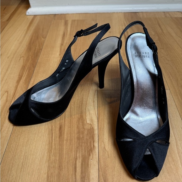 Stuart Weitzman Black Satin Peep Toe Slingback Heels - size 9 - Picture 2 of 7